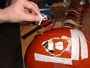 Sitar repair - Adhesive work 12